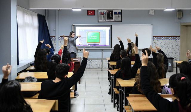 Sözleşmeli öğretmenler uzmanlık tazminatı müjdesi