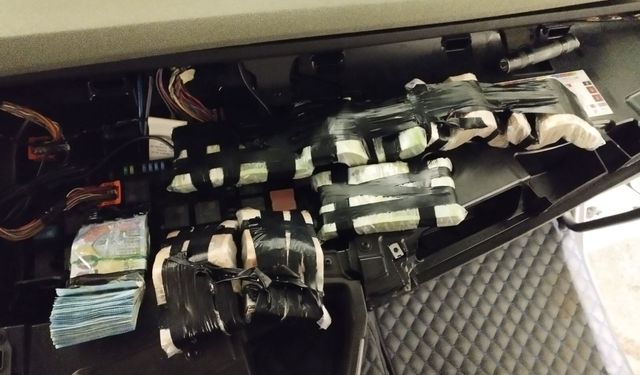 Kapıkule'de gösterge oyunu: Gümrükte yakalanan 101 bin Euro komşuda kaldı