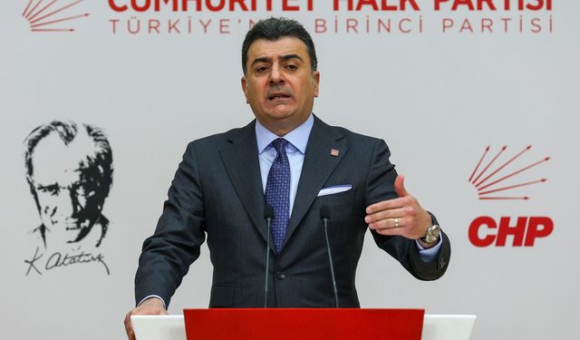CHP’li Zeynel Emre’den AK Parti’ye sert eleştiri
