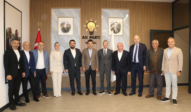 AK Parti Kartal teşkilatı bayram buluşması