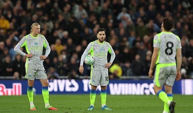 Premier Lig'de nefes kesen maçta City Everton deplasmanından 1 puanı son anda kurtardı