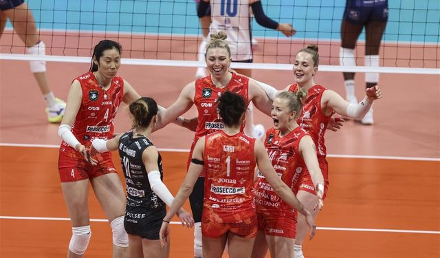 İki İtalyan devi İstanbul'da 3.'lük maçında karşılaştı: Gülen taraf Conegliano oldu