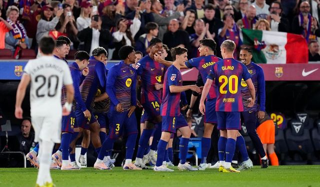 Barcelona El Clasico’da Real Madrid’i devirdi, şampiyonluğunu ilan etti!