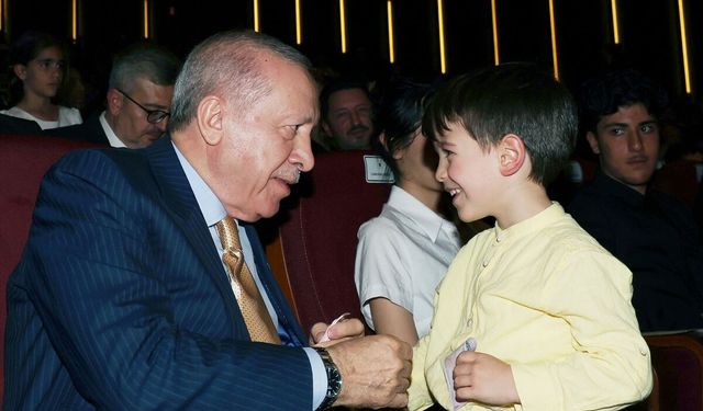SİYASET