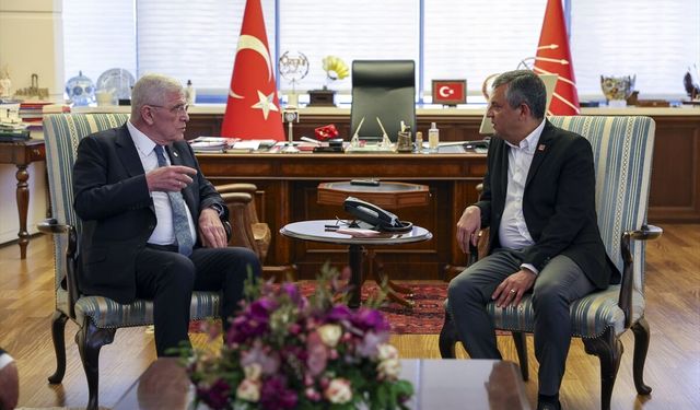 SİYASET