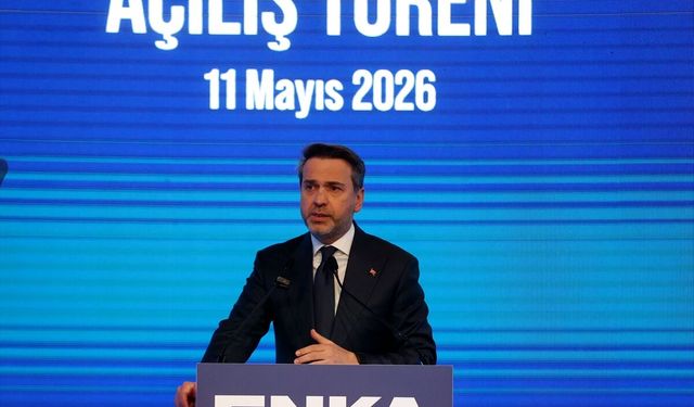 Enerji Bakanı Alparslan Bayraktar Türkiye'nin temiz enerji dönüşümü ve karbon nötr hedeflerini Londra'da açıkladı