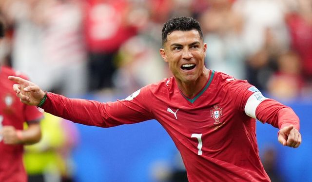 Cristiano Ronaldo adını Dünya Kupası tarihine yazdırdı