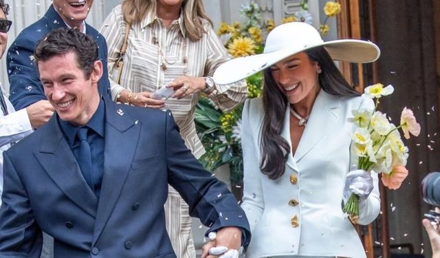Dua Lipa ve Callum Turner evlendi