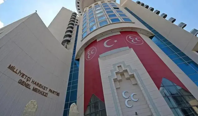 SİYASET
