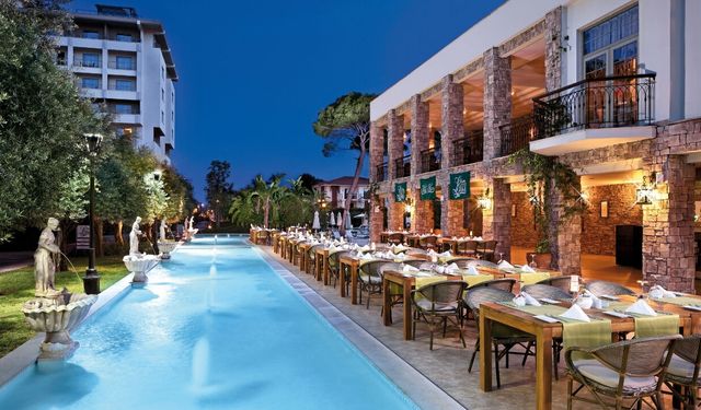 Yaz akşamlarının yeni lezzet durağı: La Perla