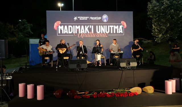 Küçükçekmece'de Madımak'ın 33. yılı anıldı