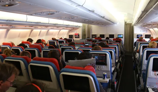 Uçakta ayakta yolculuk dönemi başlıyor mu?