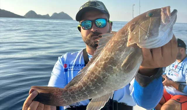 En büyük balığı kim tutacak?