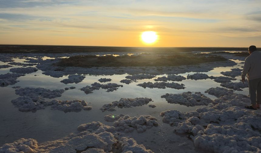 Burası Pamukkale değil, görenler şaşıp kalıyor