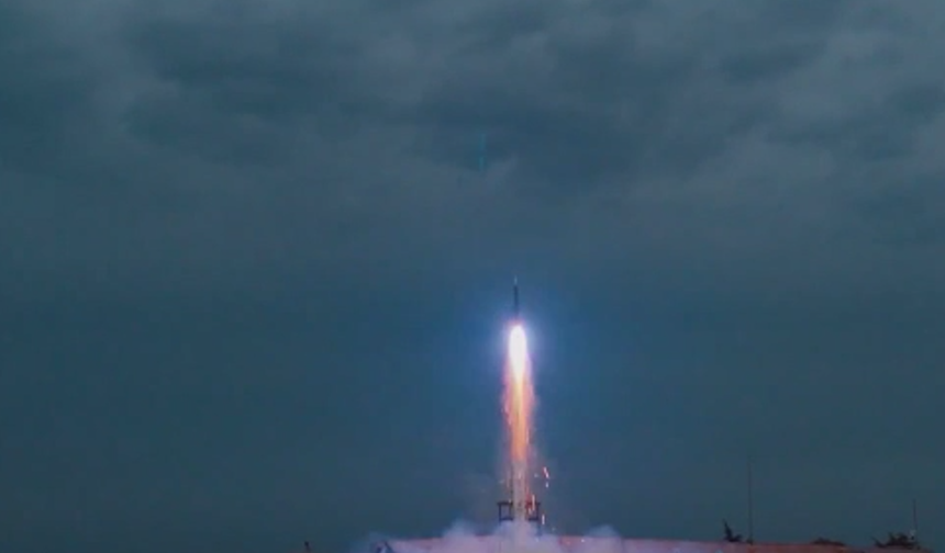 HİSAR-D RF hava savunma füzesinden hedefe tam isabet