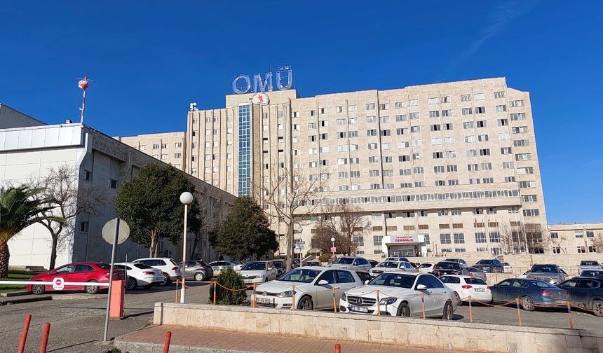 Öğrenciler okulda yedikleri hamburgerden zehirlendi