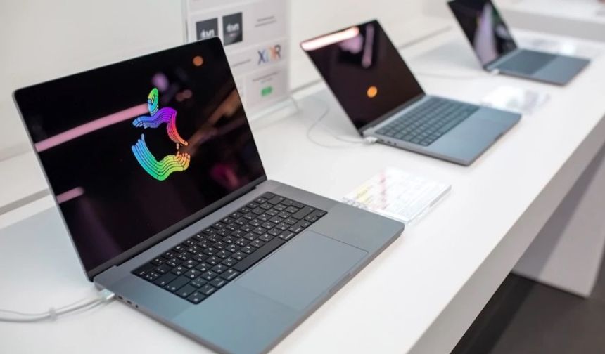 Apple'dan bir ilk: Ucuz Macbook hazırlığı