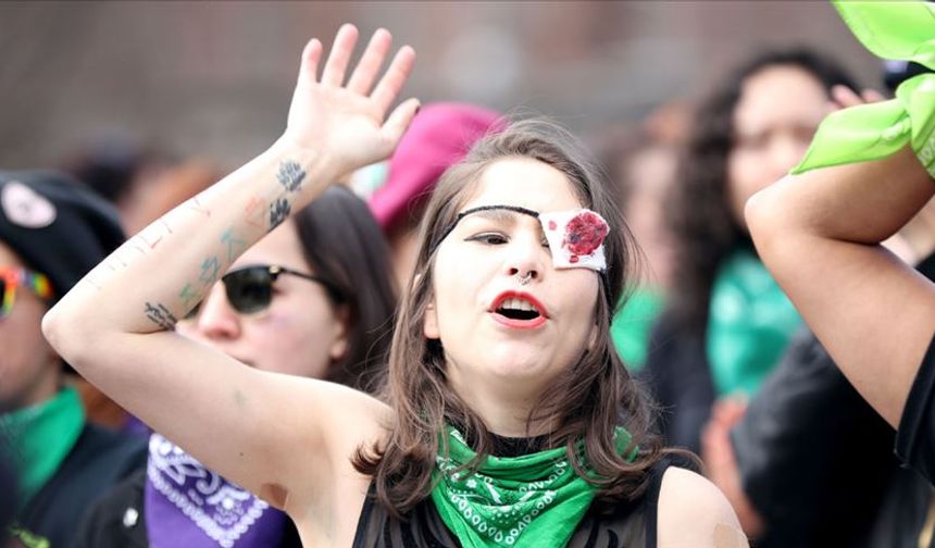 Kadınlar ABD'den kalıcı olarak ayrılmak istiyor