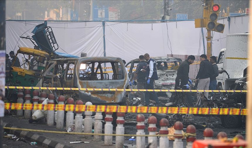 Hindistan'daki terör saldırısında ölü sayısı 13'e çıktı