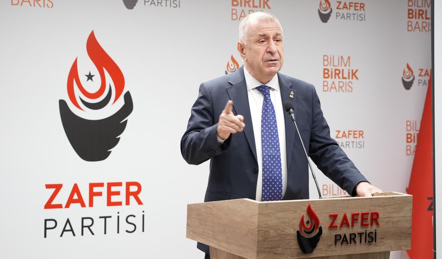 Ümit Özdağ’dan Davutoğlu’na : “MOSSAD’tan brifing almadım, gel yüzleşelim”