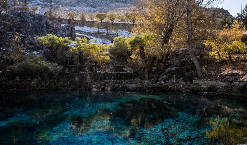 Gökpınar Gölü görenleri büyülüyor