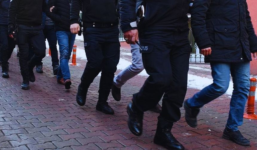 İstanbul'da Forex dolandırıcılarına dev operasyon: 140 şüpheli yakalandı!