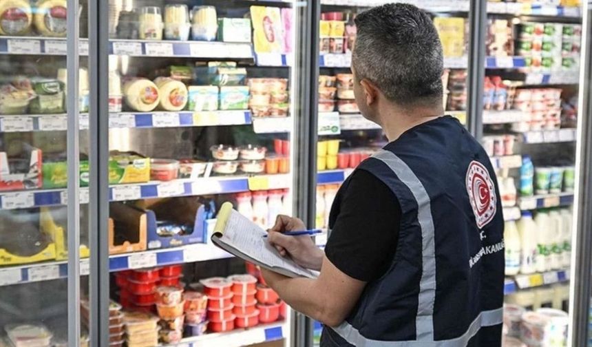 Bakanlık o markaları tek tek ifşa etti: Ünlü peynir markası da hile listesinde!