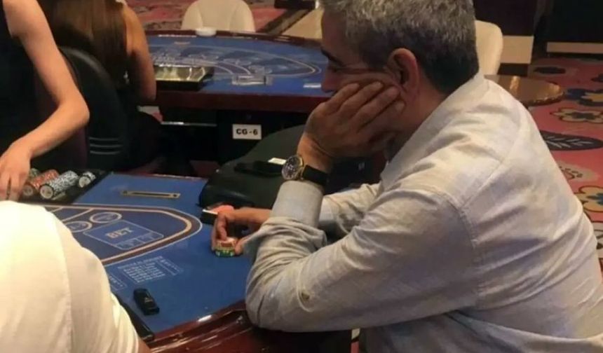 MHP'li İl Başkanı Haluk Alıcık kumar masasındaki görüntülerinin ardından görevden alındı