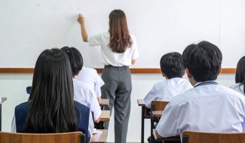 Öğretmenlerin mazerete bağlı yer değiştirme başvuruları 14 Ocak'ta başlıyor