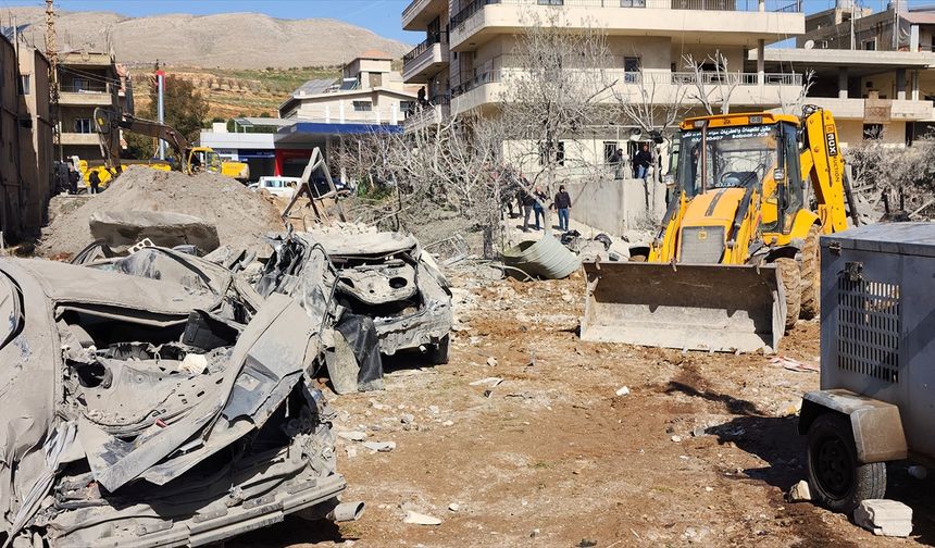 İsrail Lübnan'a saldırdı: 10 ölü, 50 yaralı