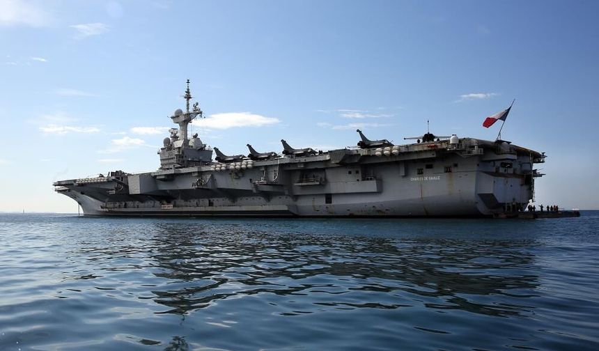 İsveç’te Fransız uçak gemisi yakınlarında Rusya’ya ait İHA tespit edildiği iddiası