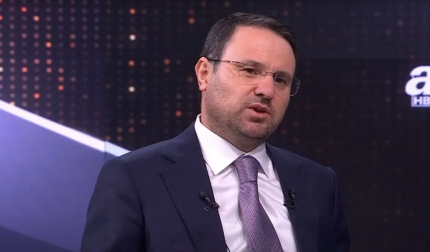 '86 milyonun bakanıyım! Mahkemeler canlı yayınlanabilir'