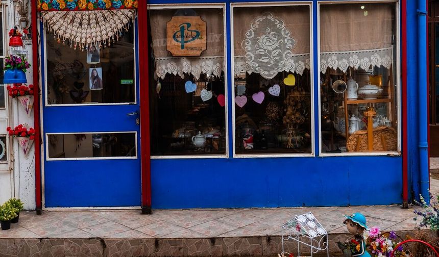 Geçmişle bugünün buluştuğu sokaklar: Zanaat geleneği Ankara Kalesi'nin eteklerinde yaşıyor