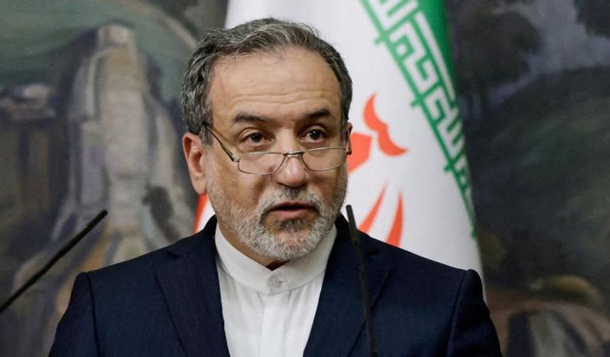 İran Dışişleri Bakanı Arakçi savaş ihtimalinin masada olduğunu söyledi : ABD bize saldırırsa...