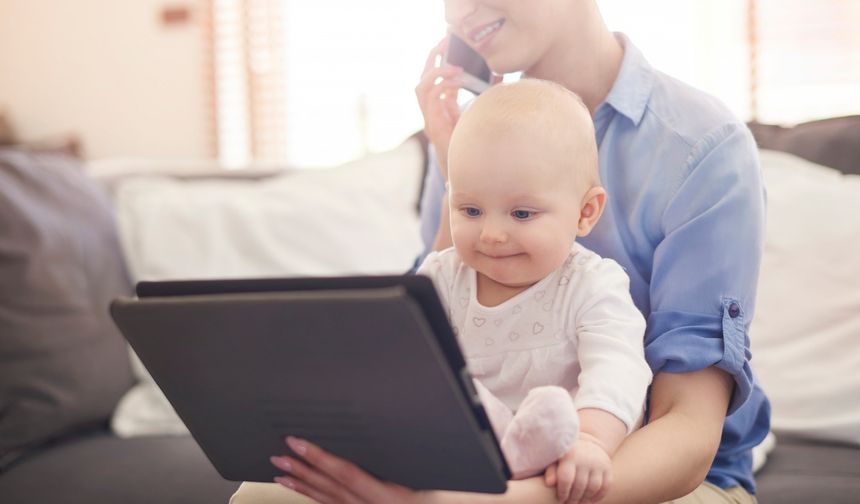 Bebekler ekranla büyüyor! Ekran sürelerinde korkutan tablo!