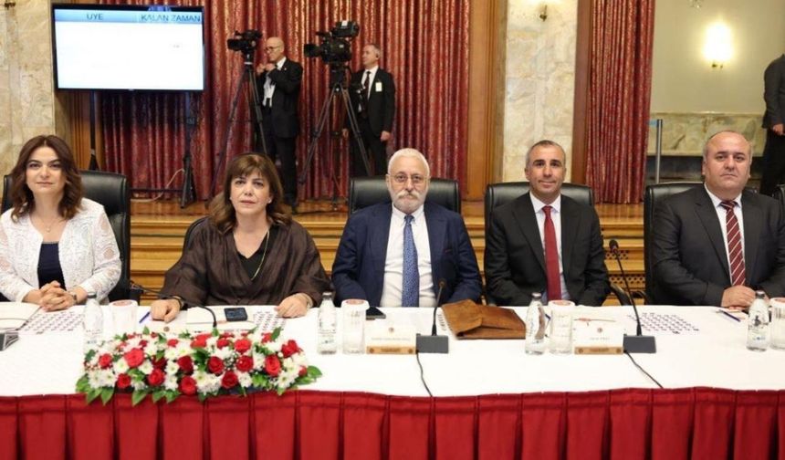 DEM Parti'den komisyon raporuna şerh!