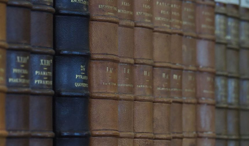 Dünyanın dört bir yanındaki en eski kütüphaneler