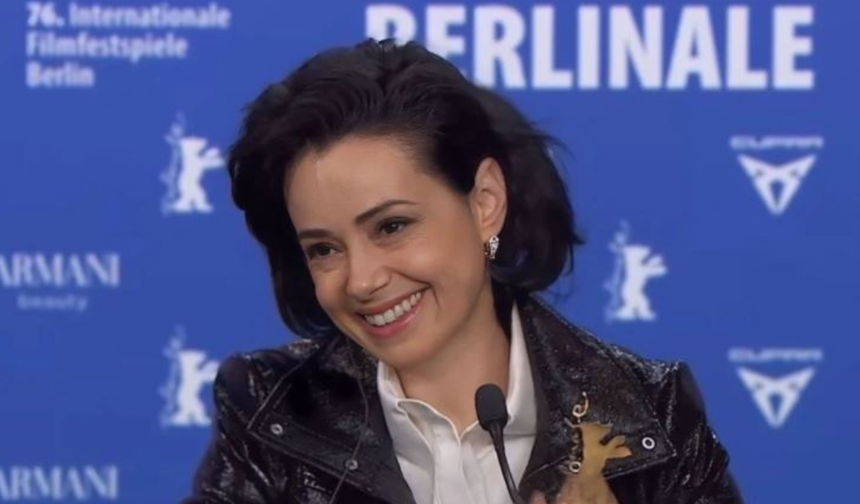 Türkiye'yi kötülemek isteyen tuzak soruya düşmedi! Namal'ın cevabı gündem oldu