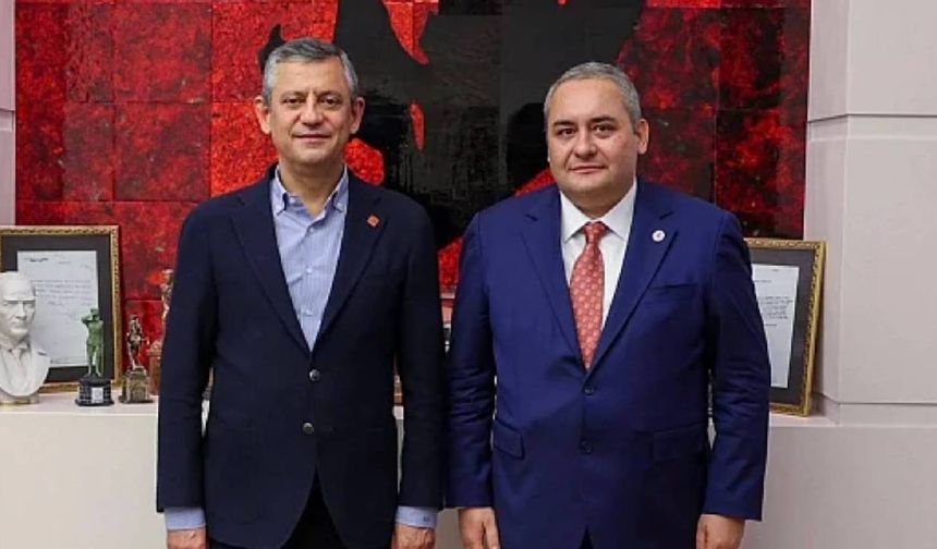 Özel’in istifa eden Mesut Özarslan’a attığı iddia edilen mesajlar ortaya çıktı