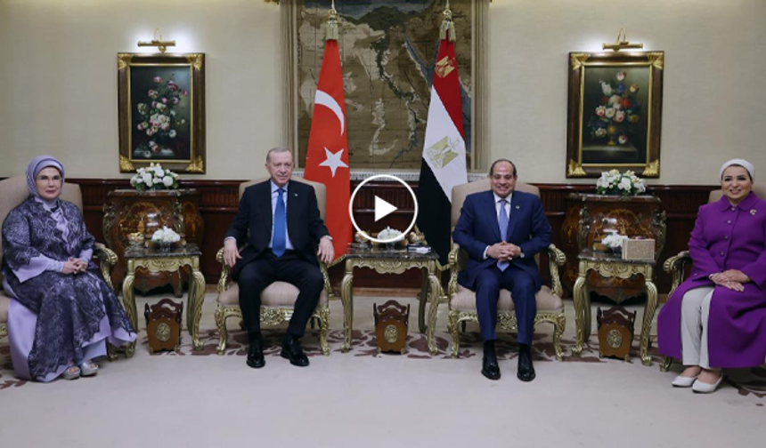 Cumhurbaşkanı Erdoğan Mısır'da!  | VİDEO