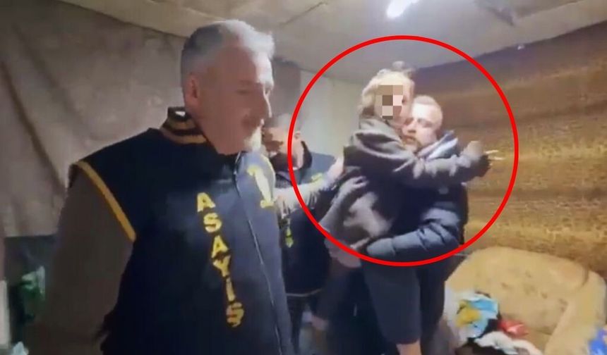 7 sene önce kaçırıldı: Küçük çocuk evde çöp yığınlarının arasında bulundu!