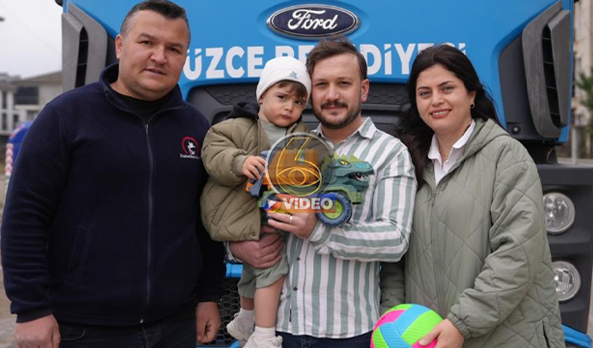 Minik Arda'ya kalpleri ısıtan sürpriz | VİDEO