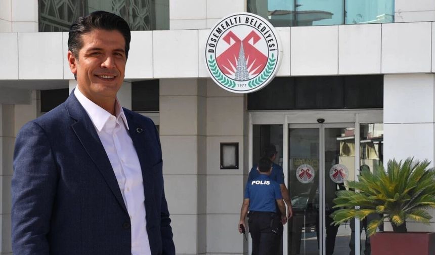 Döşemealtı Belediyesi'ne operasyon! Eski belediye başkanı Turgay Genç gözaltında!
