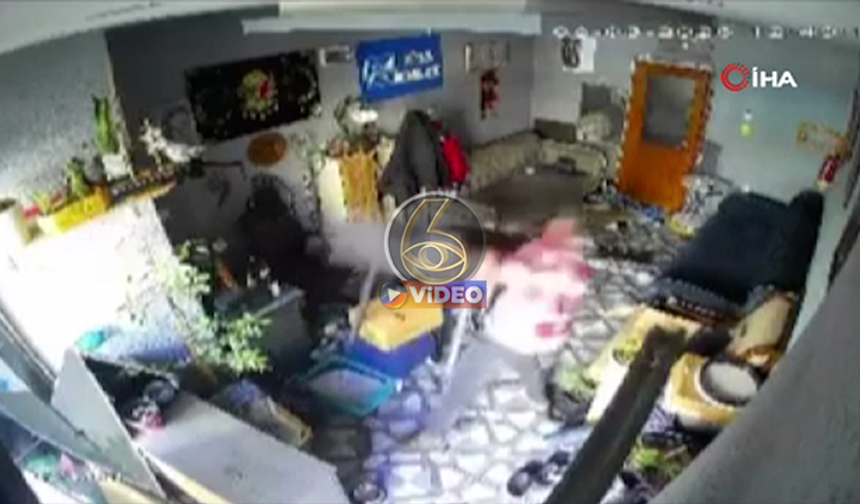 Mülk sahibi dükkanı birbirine kattı | VİDEO