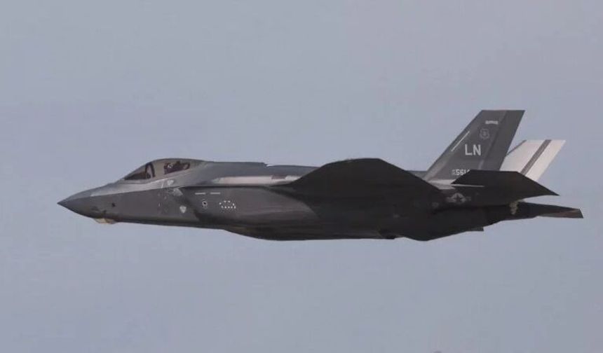İran Devrim Muhafızları Ordusu: ABD'ye ait F-35 vuruldu, ciddi hasar aldı