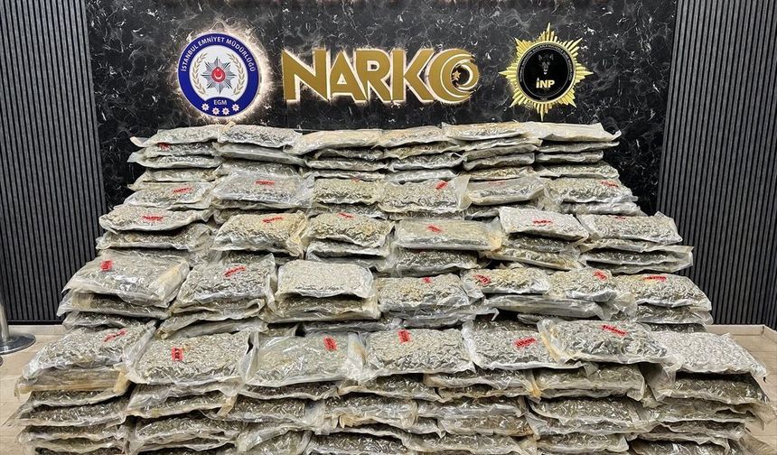 İstanbul'da dev zehir operasyonu: 4 tırda yarım ton ele geçirildi!