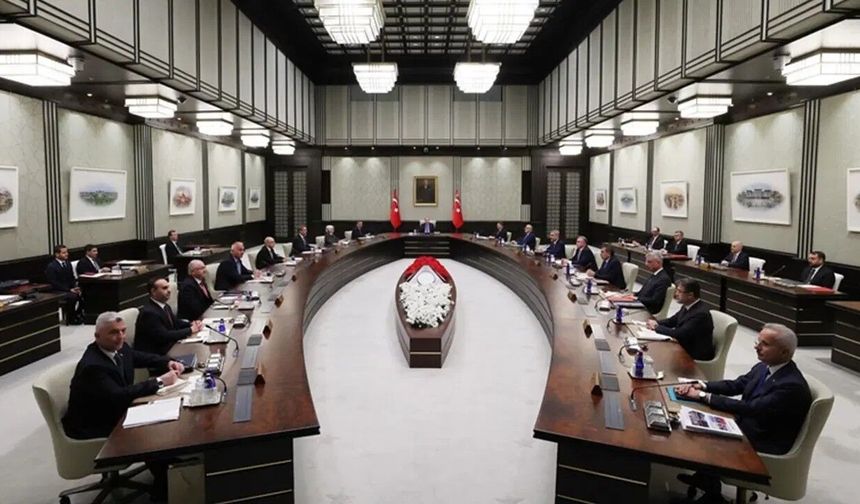 Kabine bugün toplanıyor: Masada hangi konular var?