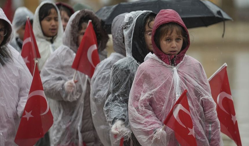 23 Nisan ziyareti: 81 ilden çocuklar Anıtkabir'de