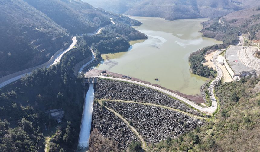 Bursa'nın kuruyan barajlarında mucize! Doğancı ve Çınarcık'ın kapakları açıldı