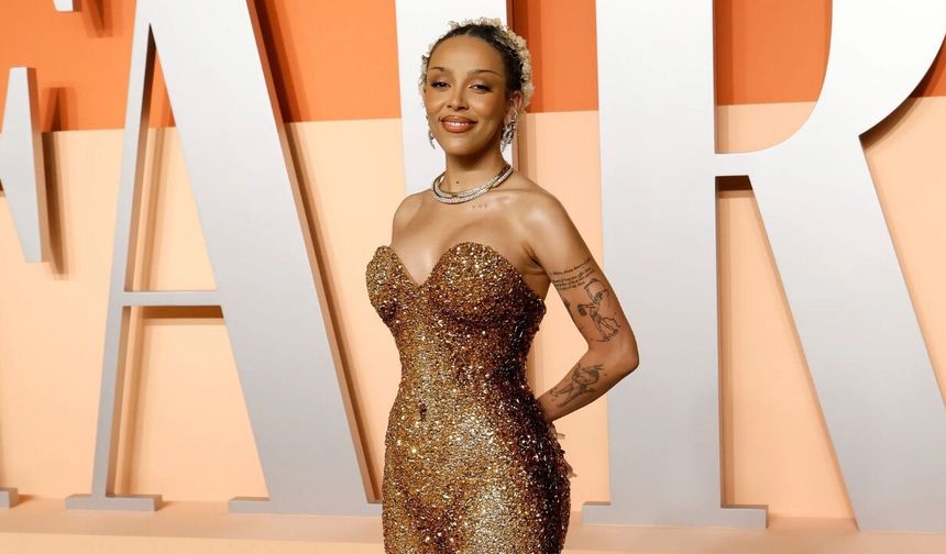 Doja Cat’ten sağlık itirafı: "Selülit sandığım şey lipödem çıktı"